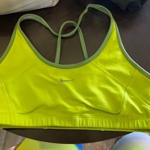 Medium Nike SportsBra